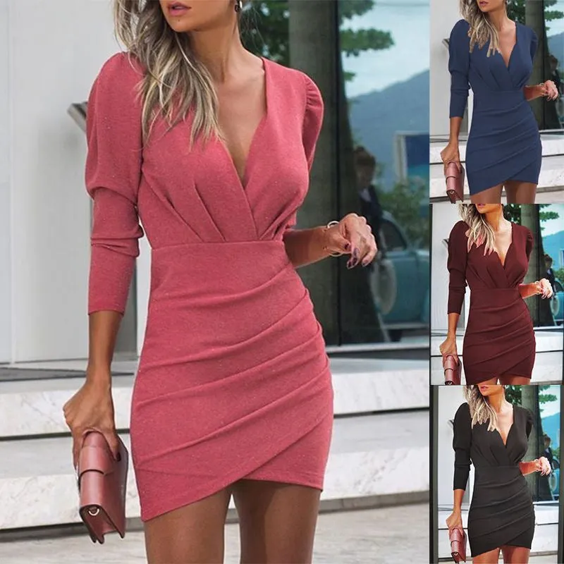 Autumn and winter waist was thinner solid color V-neck long-sleeved tight skirt dress women