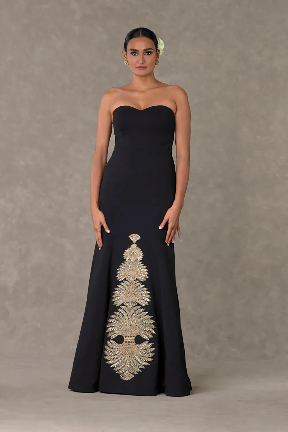 Black 'Son-Chidiya' Cape Set
