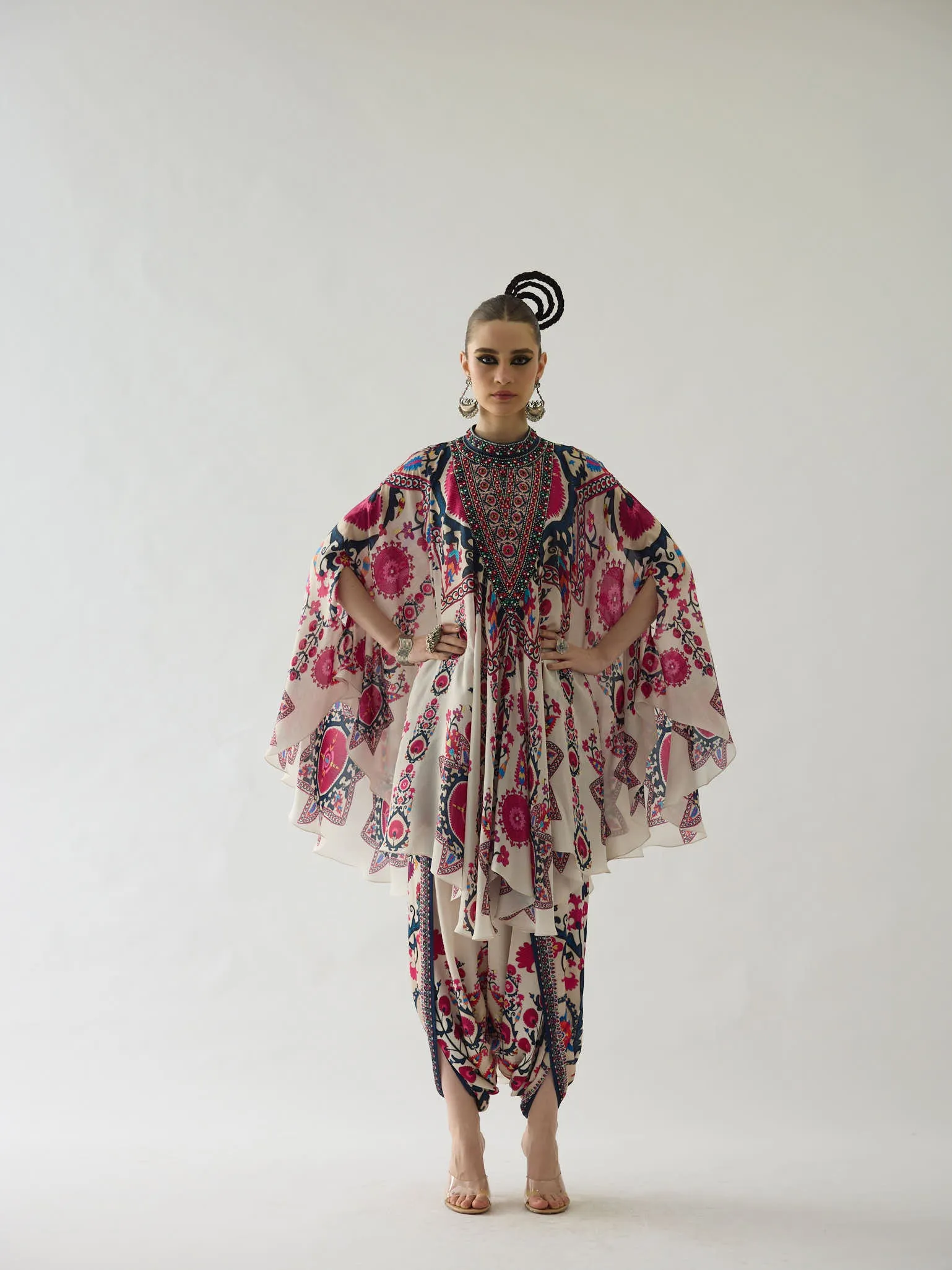 Bukhara Raspberry Farah Cape Set