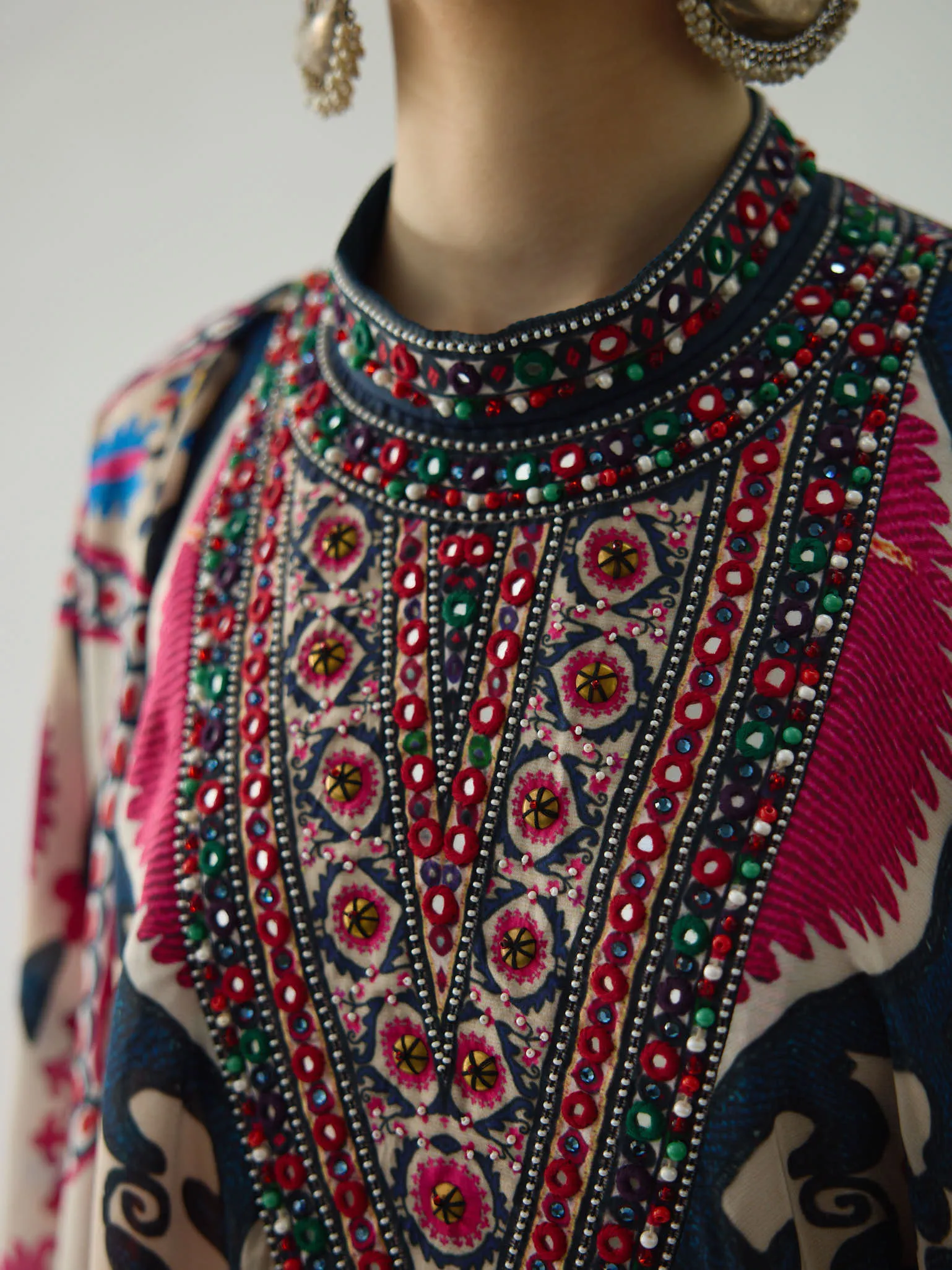 Bukhara Raspberry Farah Cape Set