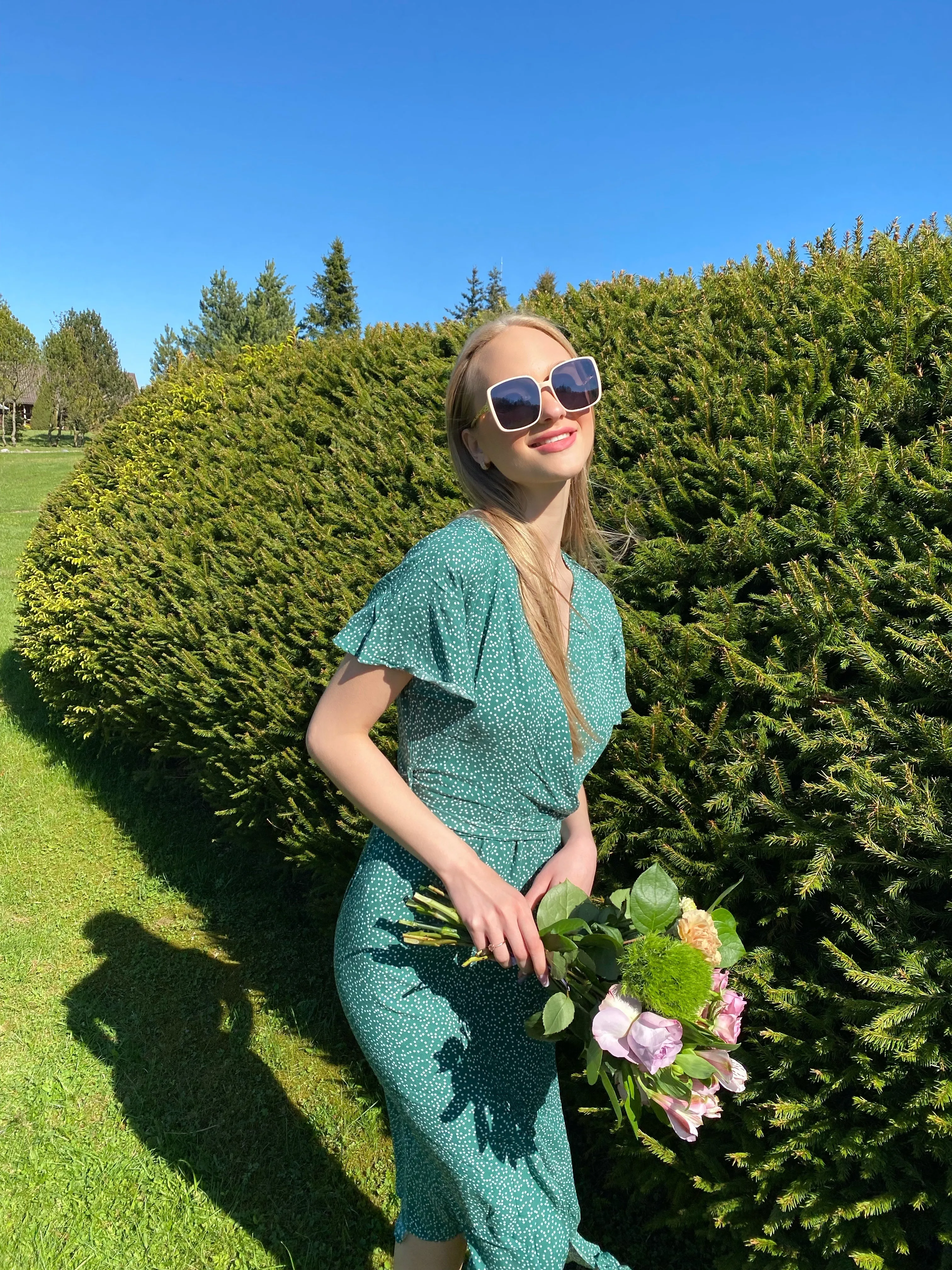 Effortlessly Chic Wrap Midi Dress in Green Polka Dot