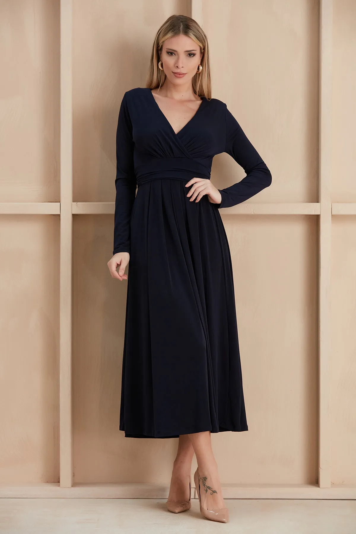 Elegant Belted Maxi Dress in Dark Navy