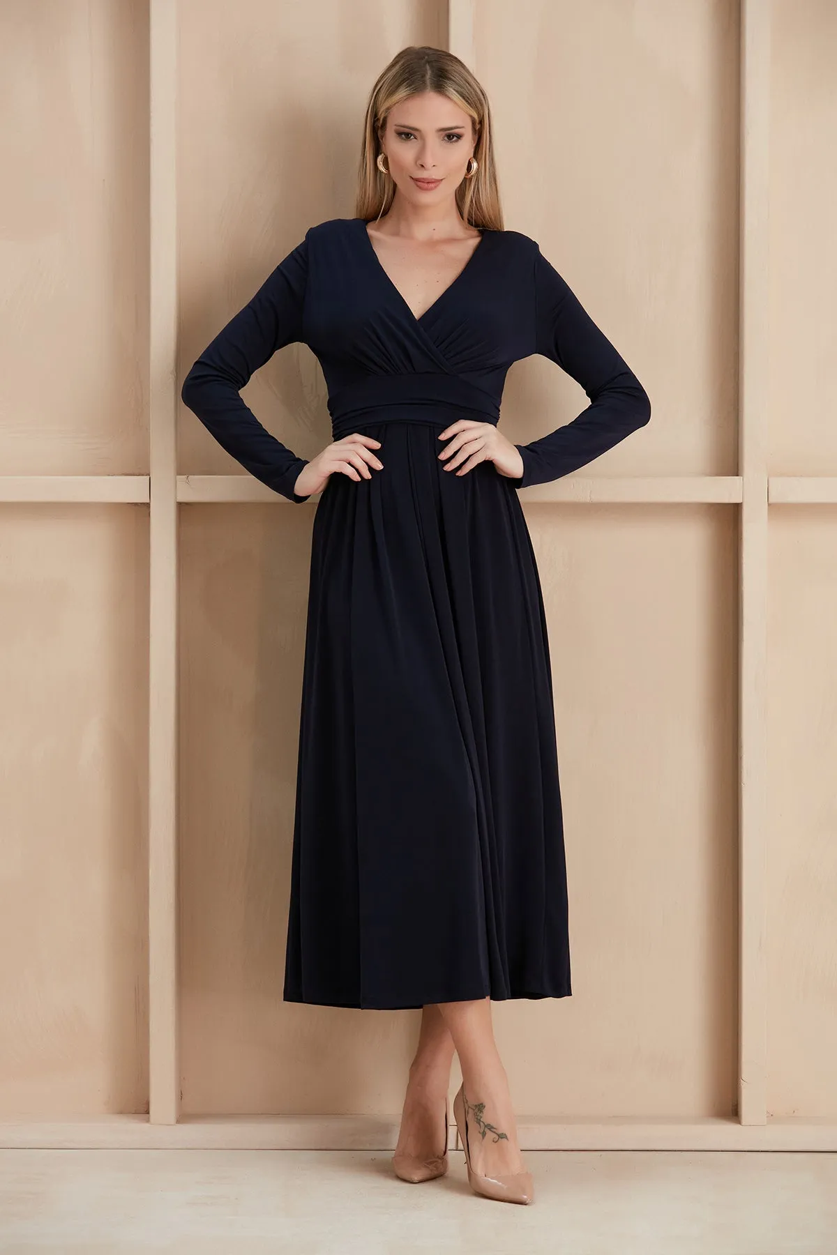 Elegant Belted Maxi Dress in Dark Navy