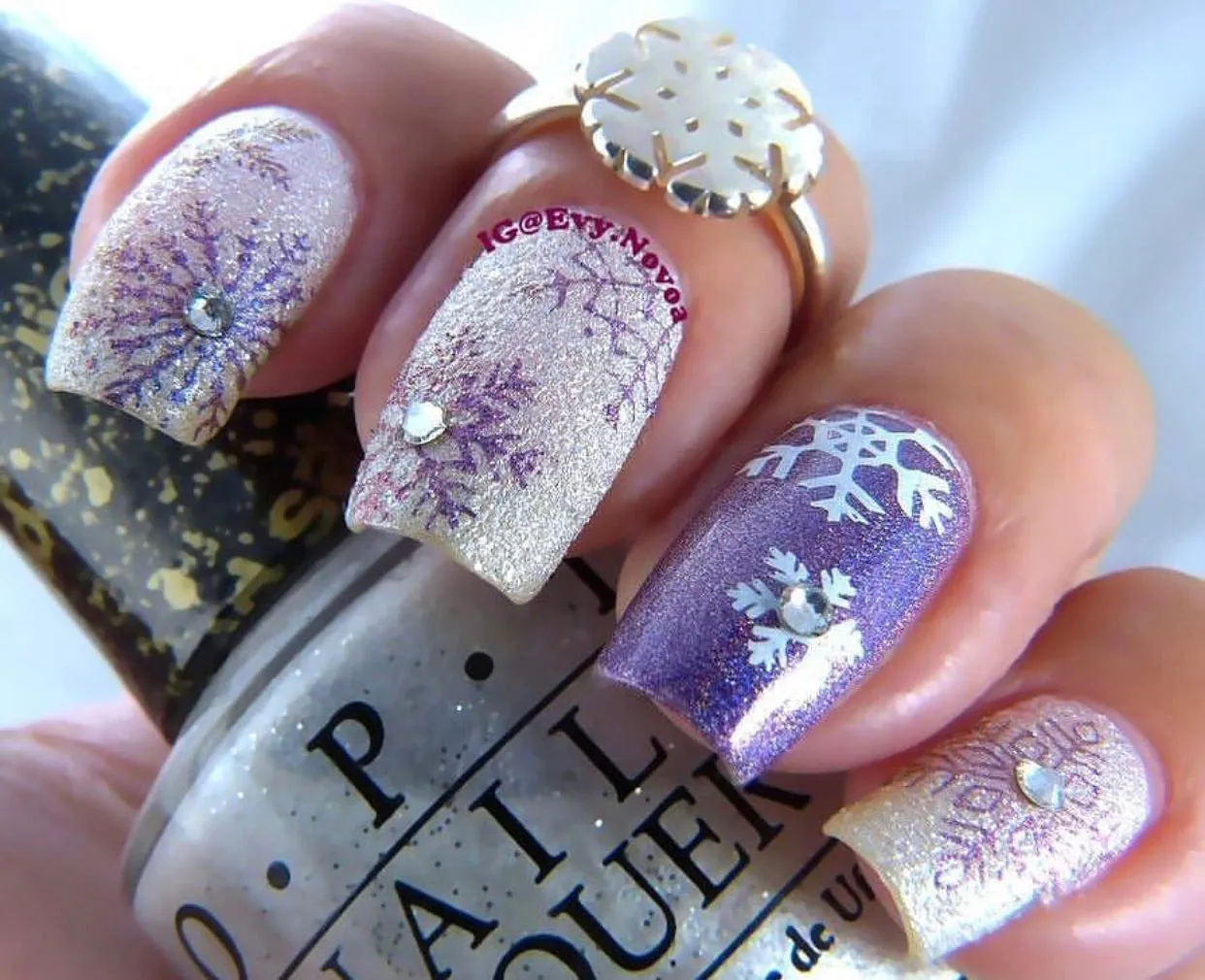 In the Frosty Air (CjSC-24) Steel Nail Art Stamping Plate