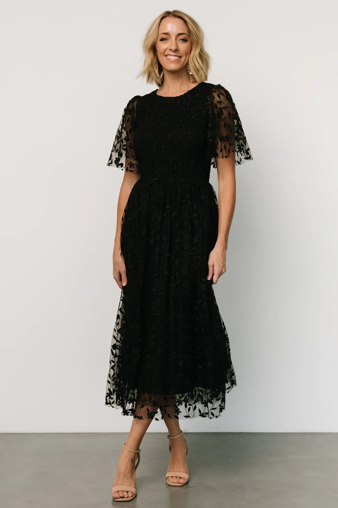 Kendra Embroidered Dress | Black