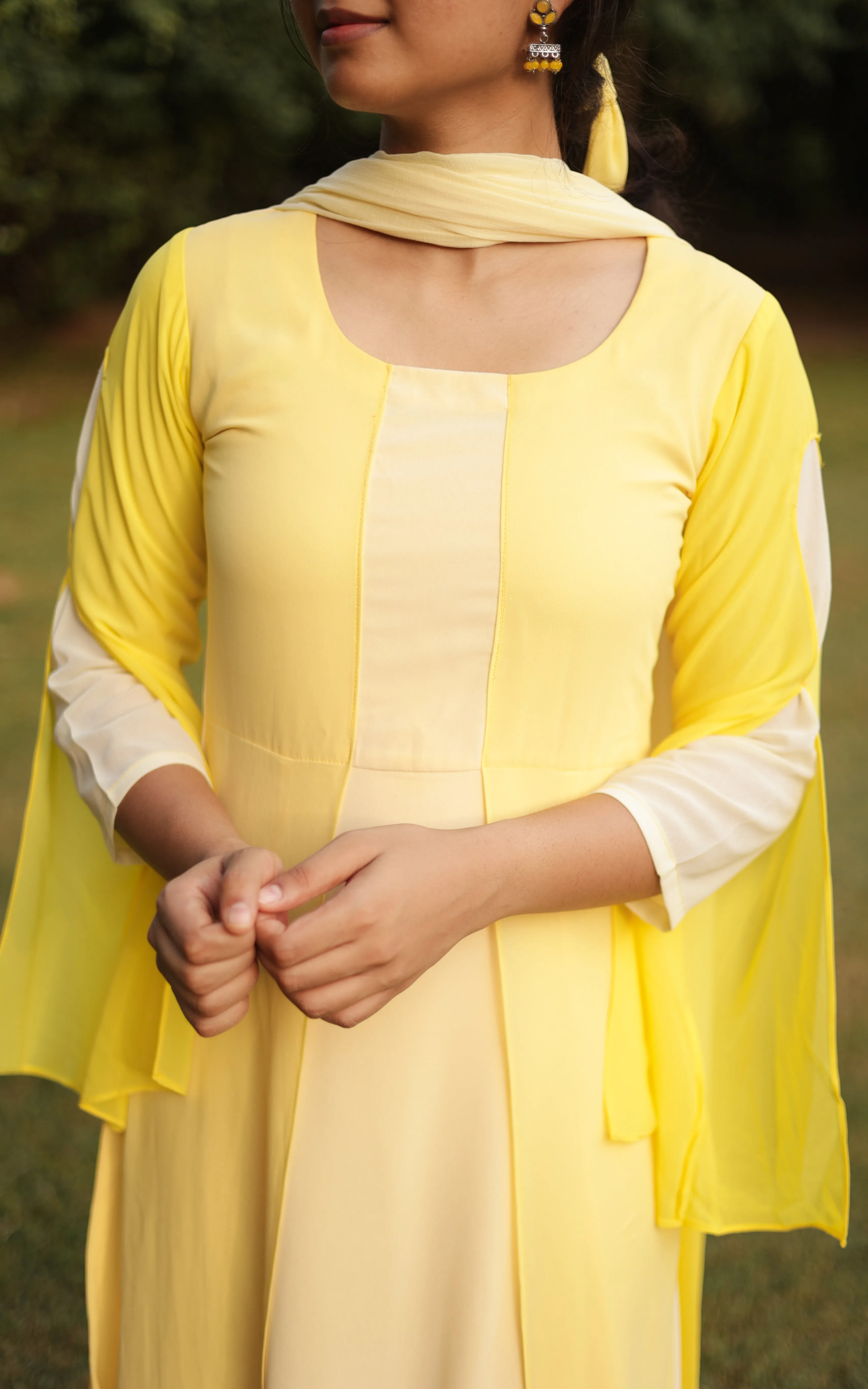 Munbe Vaa Yellow (Kurti Dupatta)