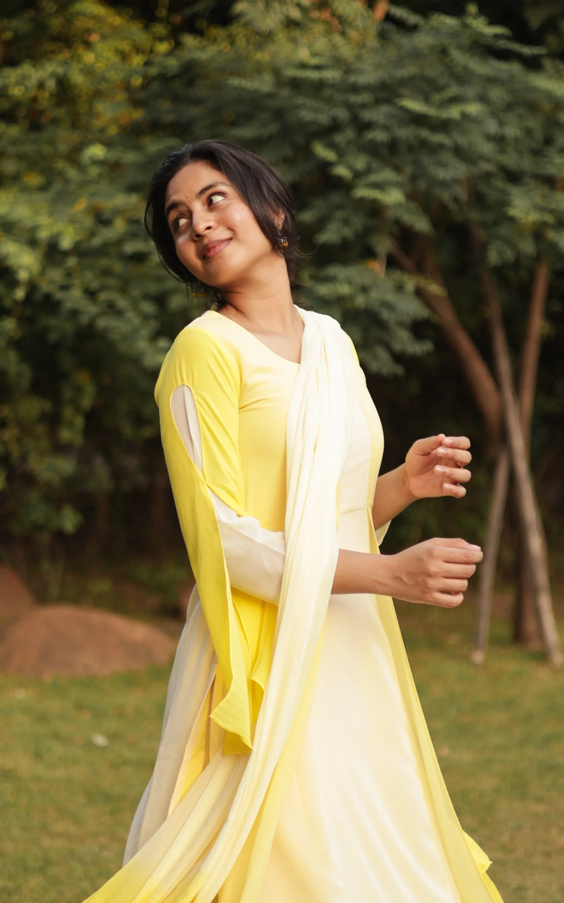 Munbe Vaa Yellow (Kurti Dupatta)