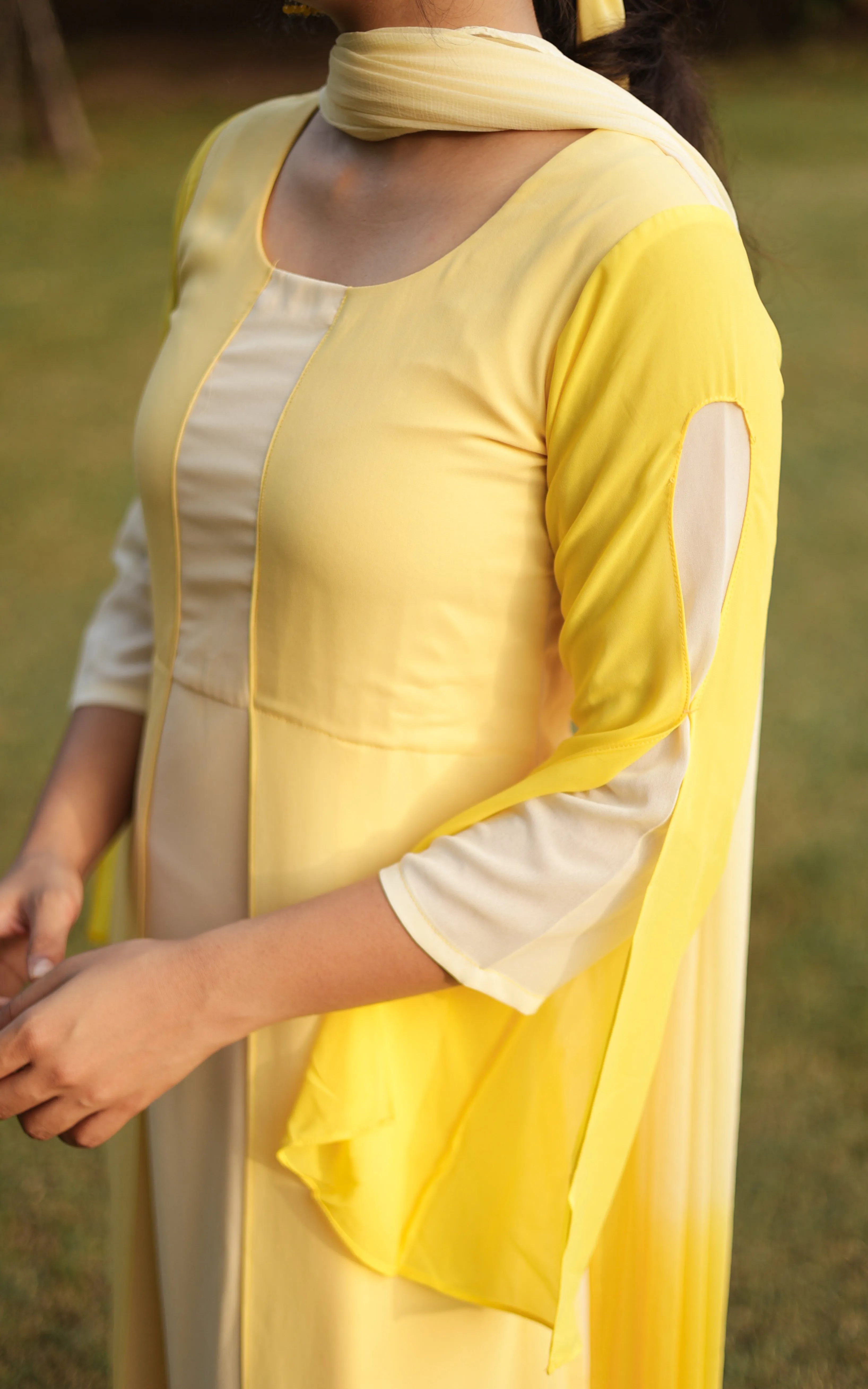 Munbe Vaa Yellow (Kurti Dupatta)