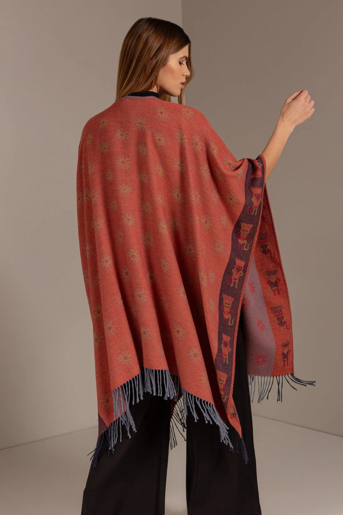 Nazca - 43 Cape Baby Alpaca Color Light Blue