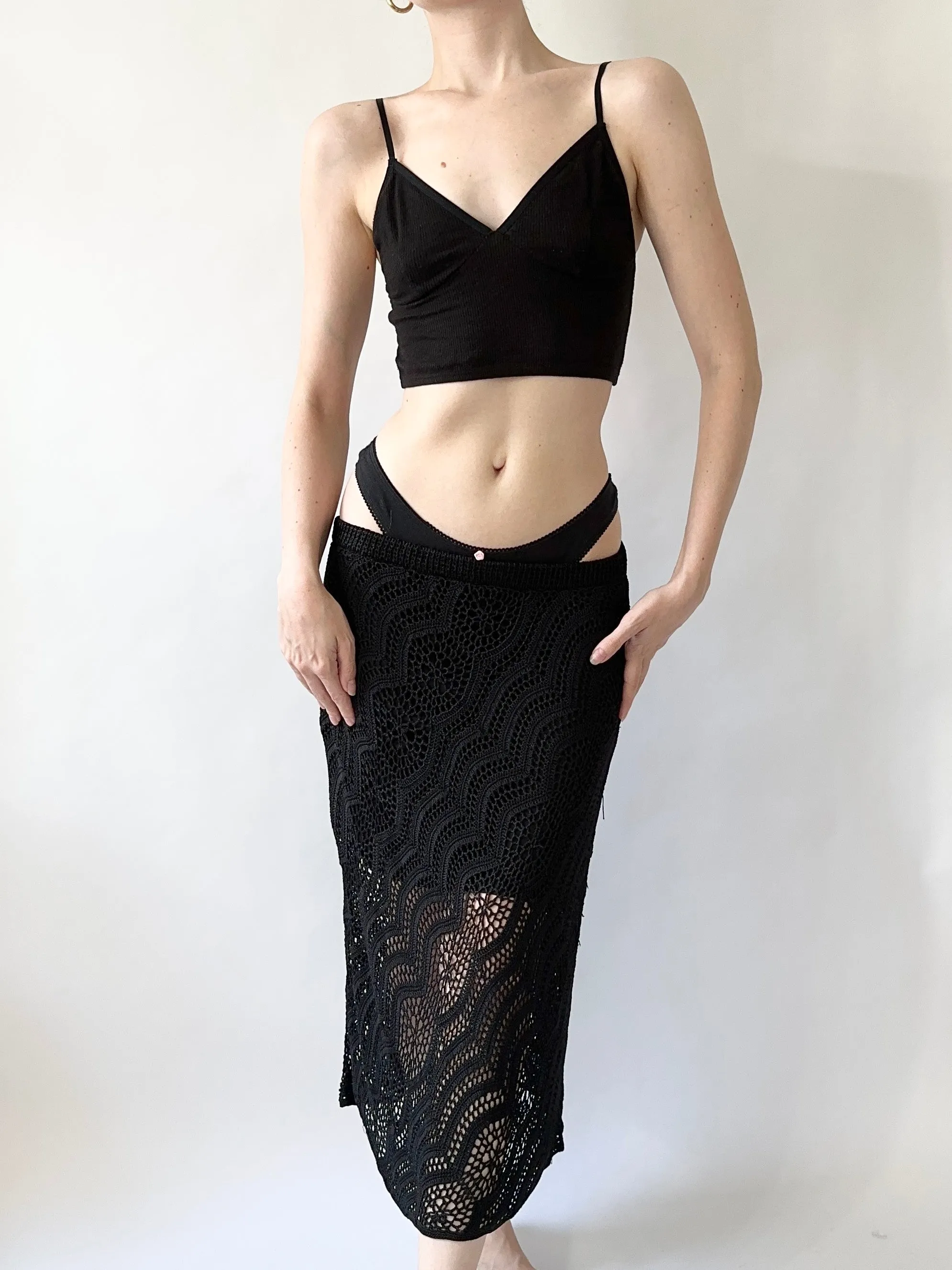 Obsidian Crochet Resort Skirt (M)