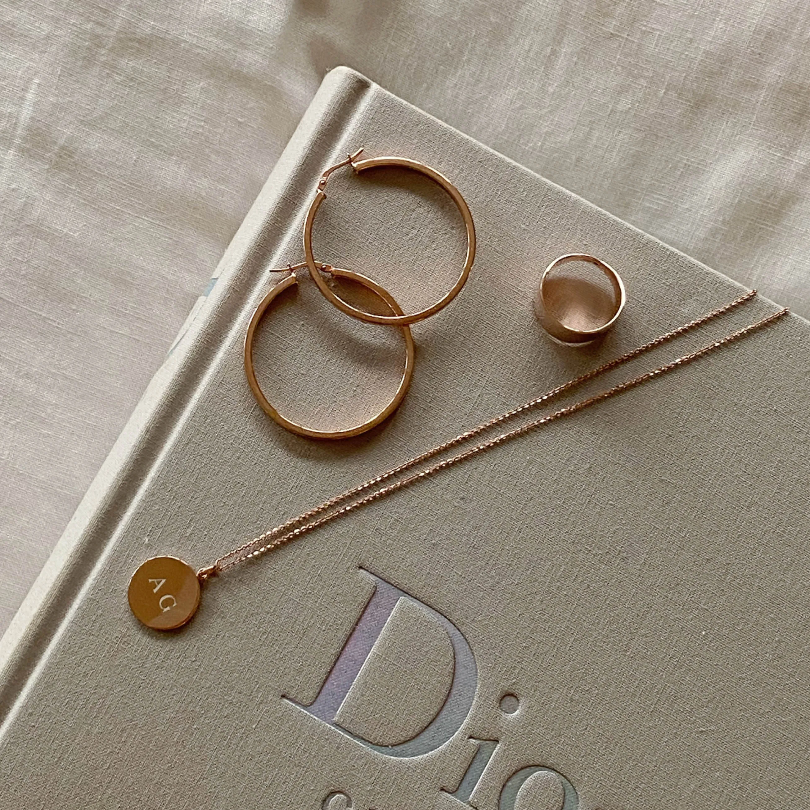 Twizzle Chain Necklace in Rose Gold