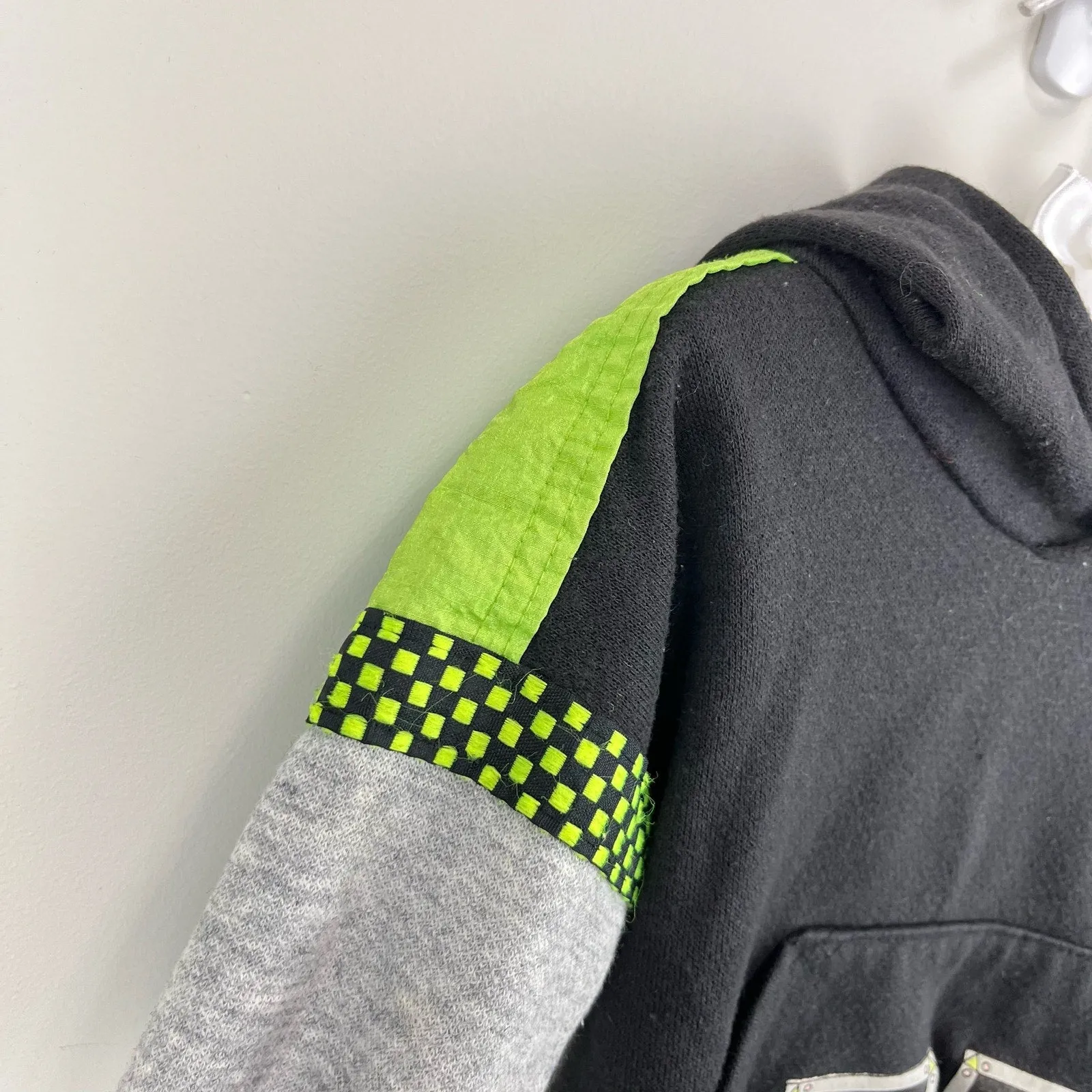 Vintage Camptown Black & Neon Hoodie 2T USA