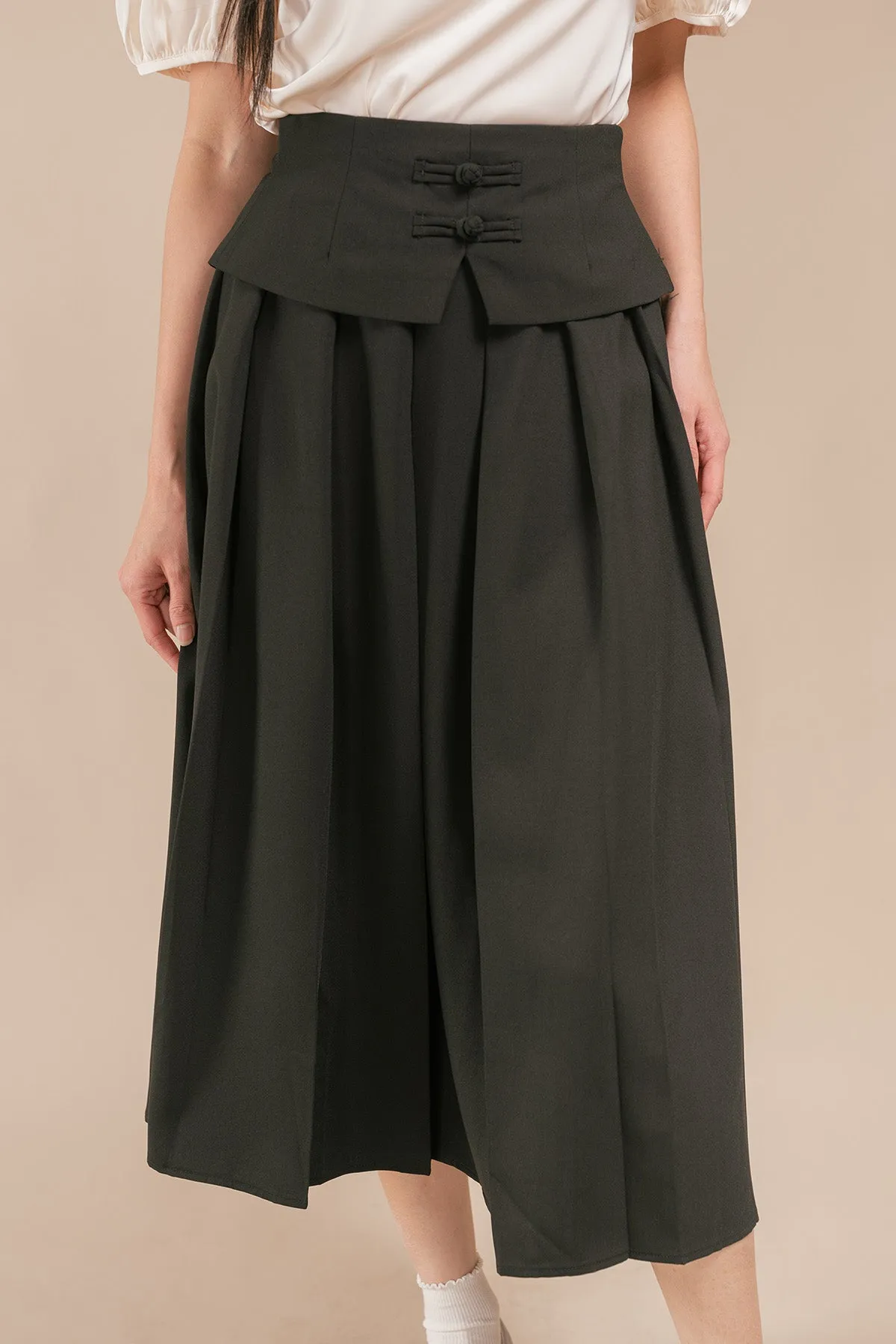 Yuline Chinese Knot Layered Maxi Pleated Skirt